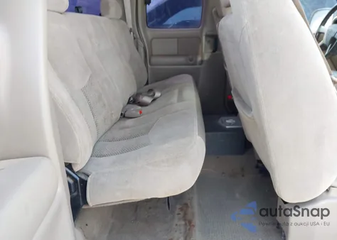 2004 Chevrolet Silverado Ls из США, поврежденный, VIN 2GCEC19V641173274